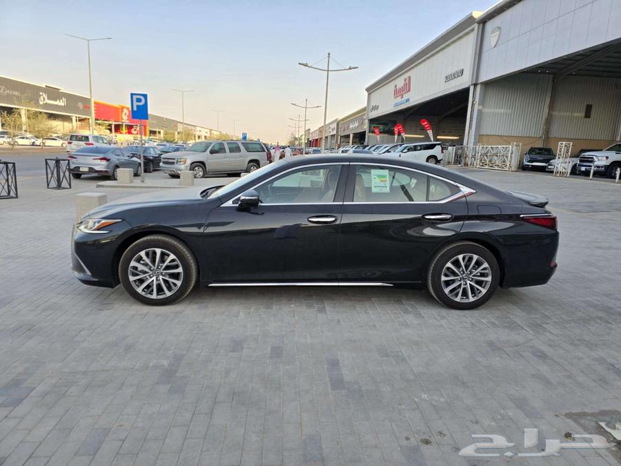 Lexus ES350 Premium CA Model 202563654913390083113