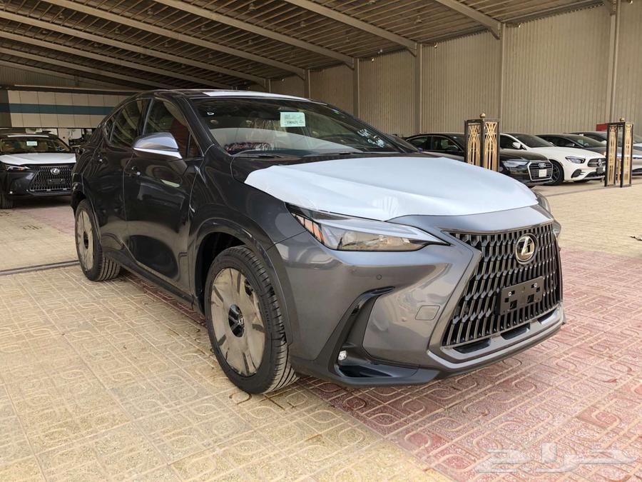 لكزس NX 350 AA 2025 رمادي داخلي جملي -رمادي داخلي احمر63654915927555112