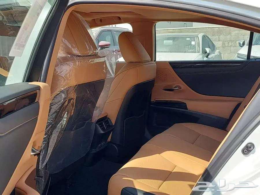 Lexus ES 250 AA Abdul Latif Jameel 202563654917545602113