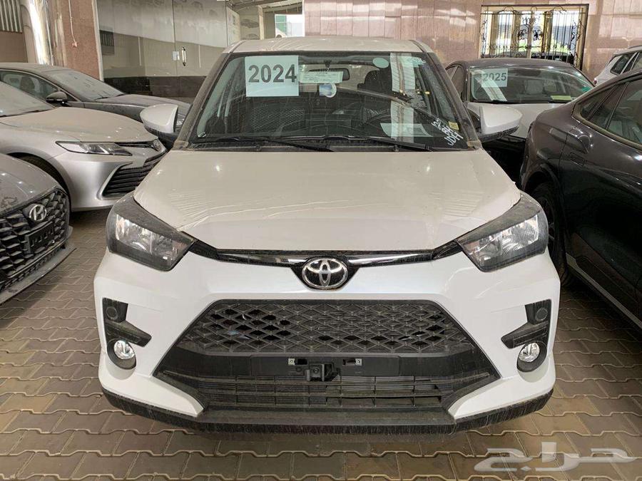 Toyota Raize XLE Standard Model 2024 (Bank Installments)63654924278147114