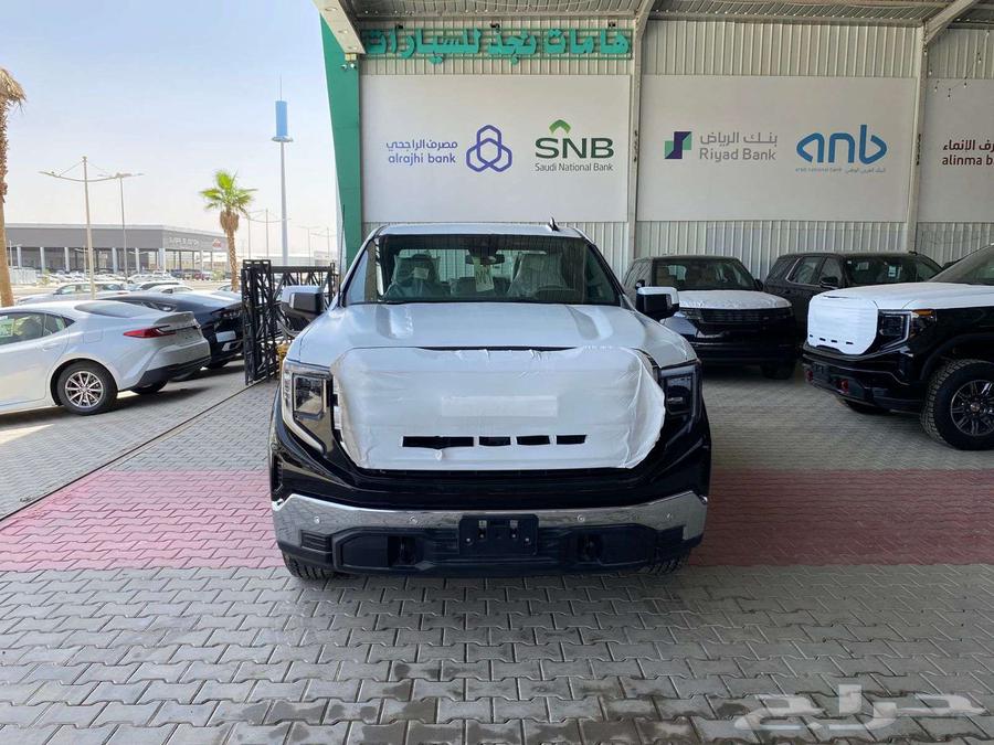 GMC Sierra SLE Gharmin Saudi 2025 Cash and Installments63655042810370110