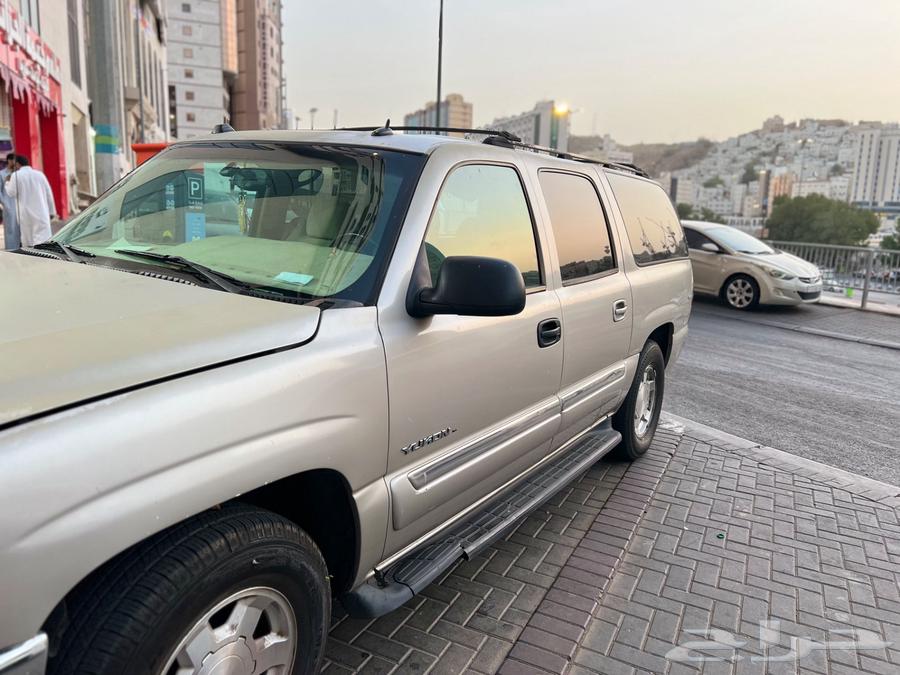 GMC Yukon XL 200563655044907393111