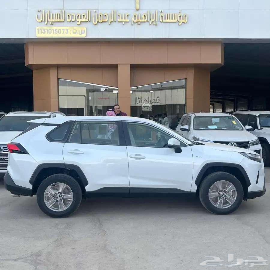 Toyota RAV4 LE Hybrid 202563654910939011112