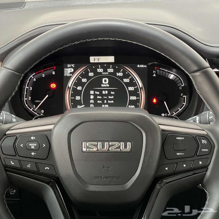Isuzu_MUX_Full_Diesel_2025_Installment_Offer63654913318145114