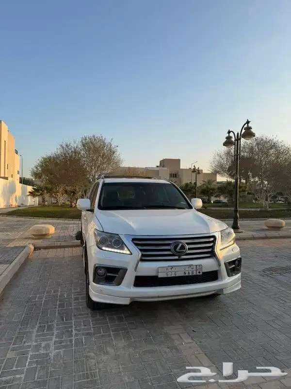 جيب لكزس LX570 موديل 2012 استخدام شخصي63667505293698110