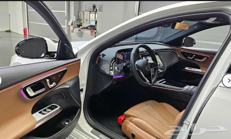 Mercedes E200 202563655074468610114