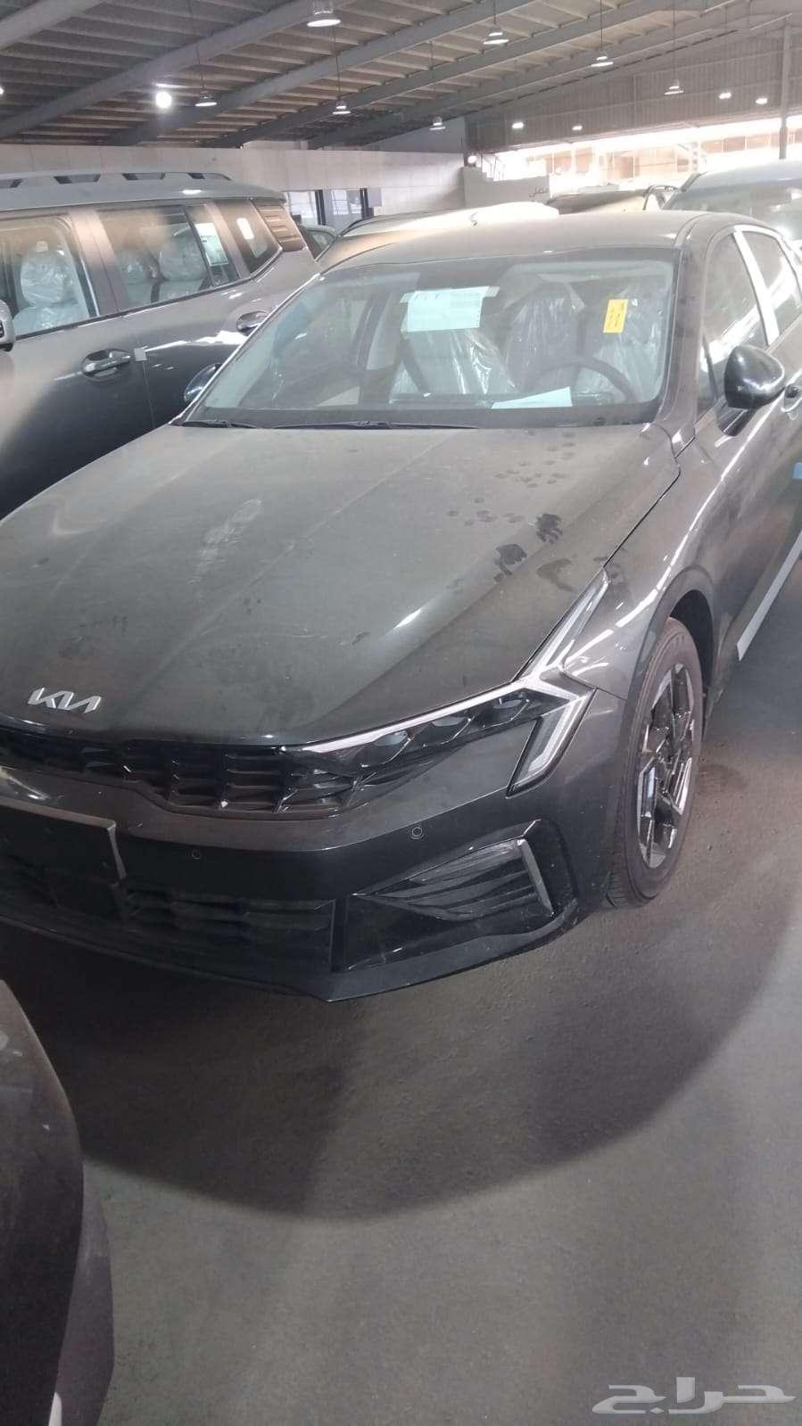 Kia K5 Standard, Enhanced Standard, and Full Option 2025 Model63655177623937110