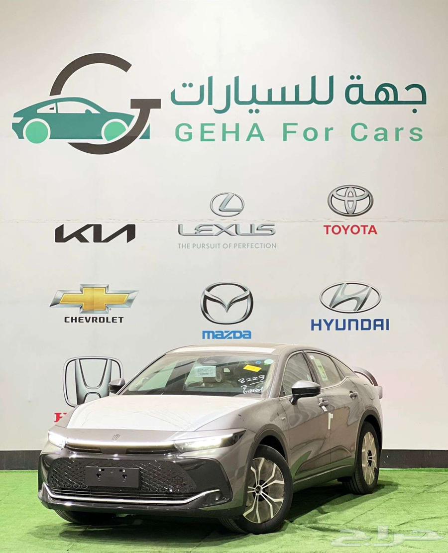 تويوتا كراون 2.5 بريميوم 2025 - 202663655170808195110