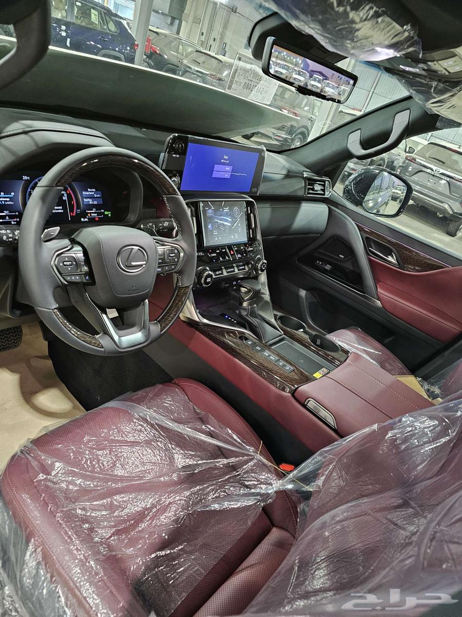 Lexus LX600 BB Gasoline 2025 at the Lowest Prices63655169782657113