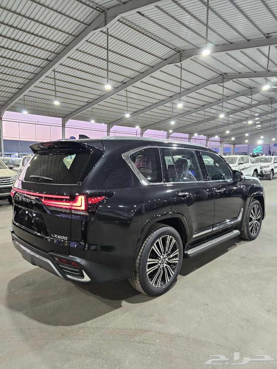 Lexus LX600 BB Gasoline 2025 at the Lowest Prices63655169782657112