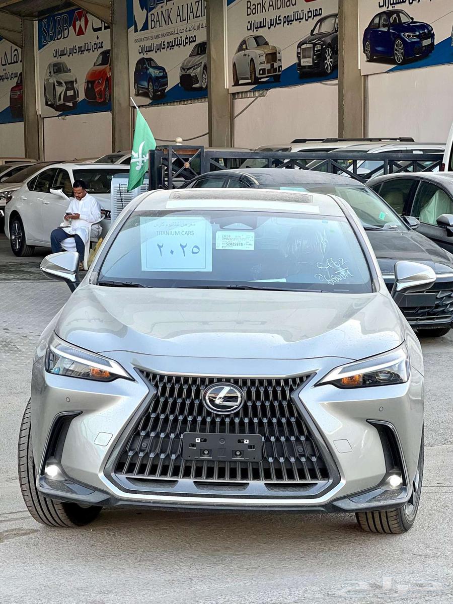 لكزس NX350 ستاندر بنزين 202563655071531779110