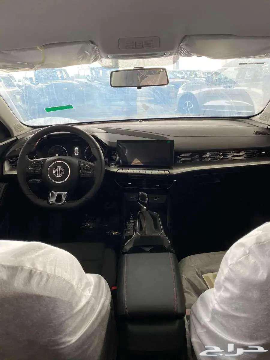 MG GT Standard وComfort - الطراز 24 .63655072610306111
