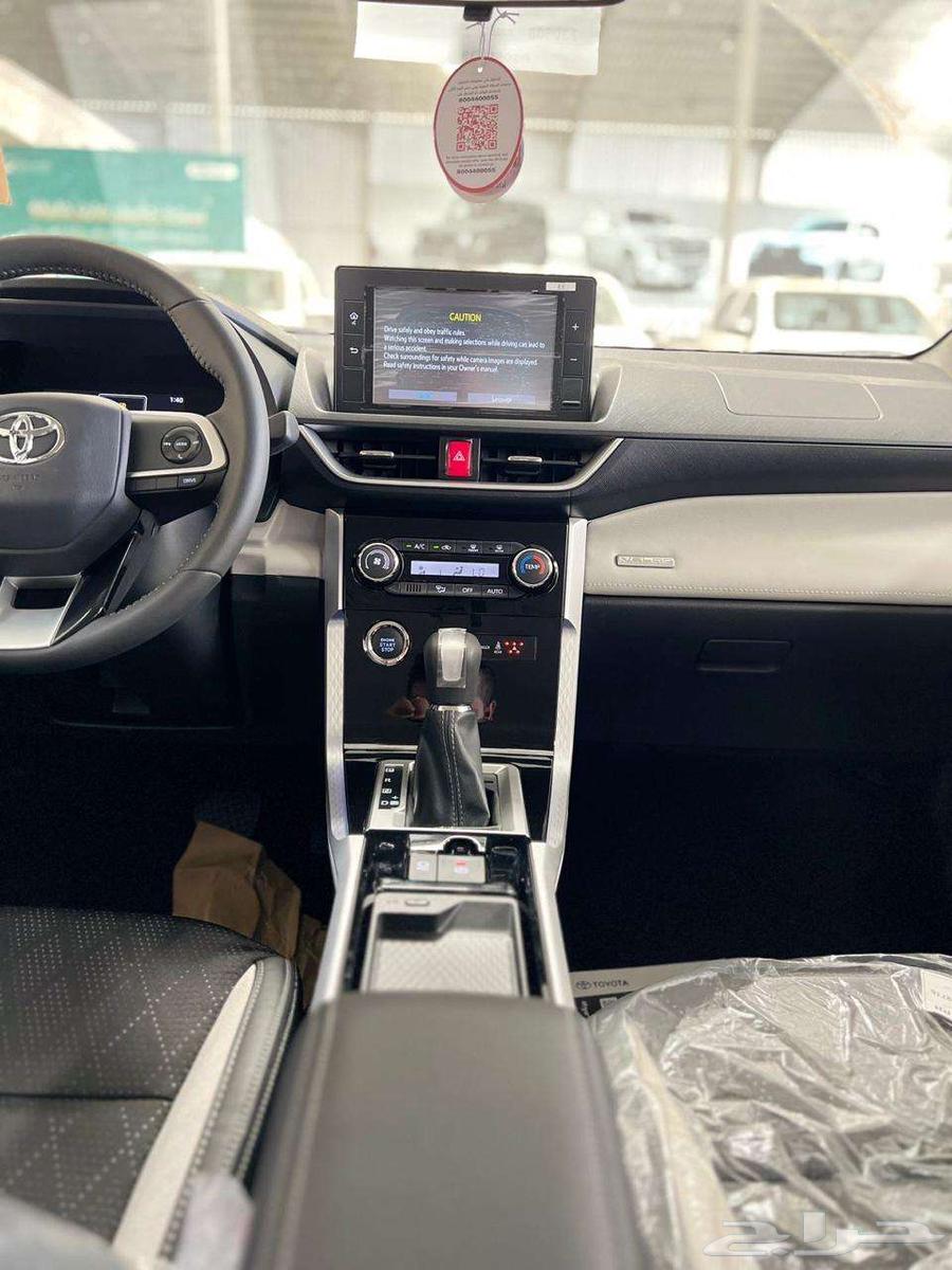 Toyota Veloz GLX Gasoline 2025 Model63655076482051114