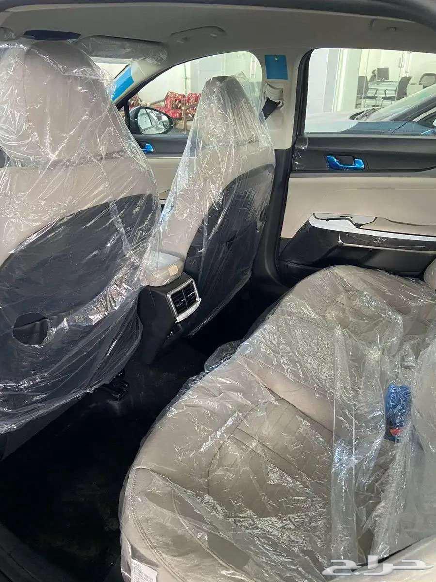 Kia K5 K5 Standard Upgraded Fingerprint 2025 and Standard Available63655161494145114