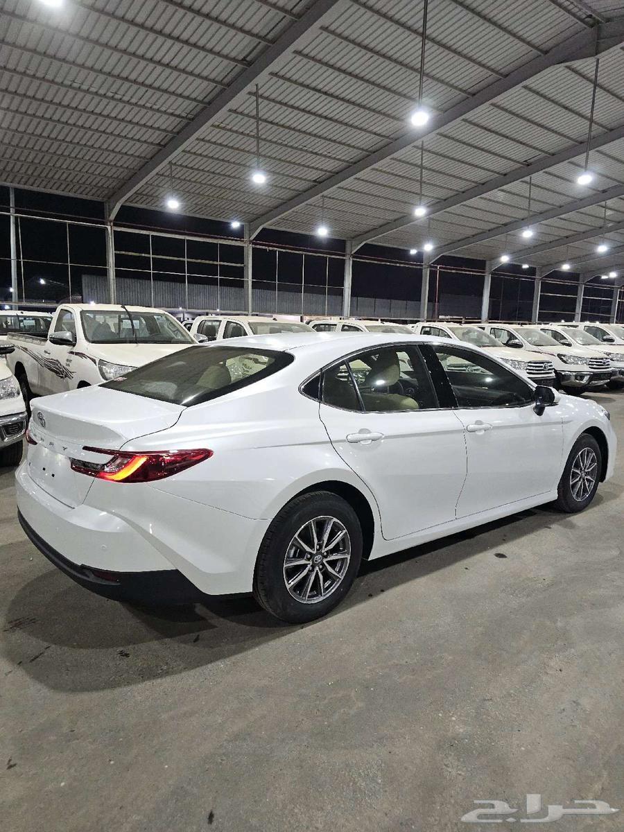 Toyota Camry E Gasoline Model 202563667516905347114