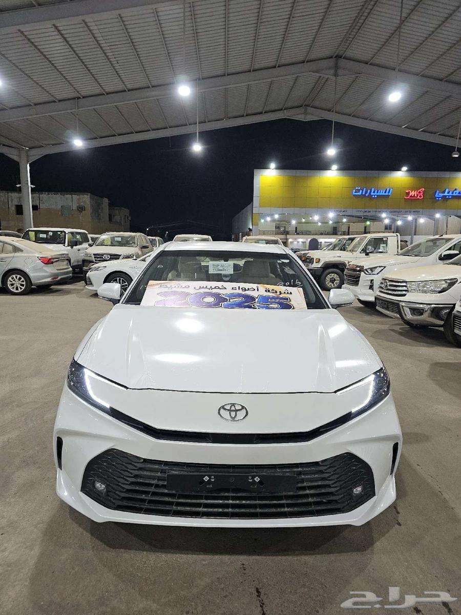 Toyota Camry E Gasoline Model 202563667516905347110