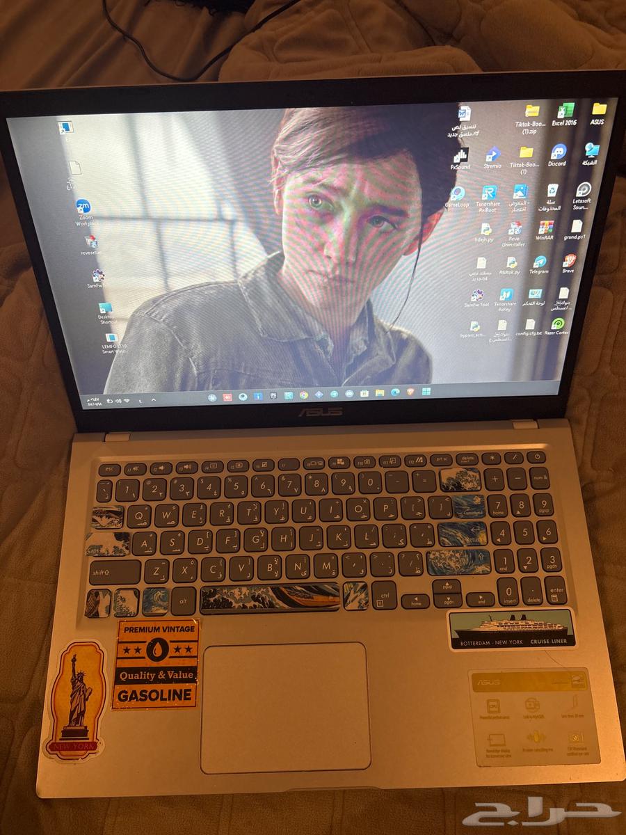 Laptop63654951889922113