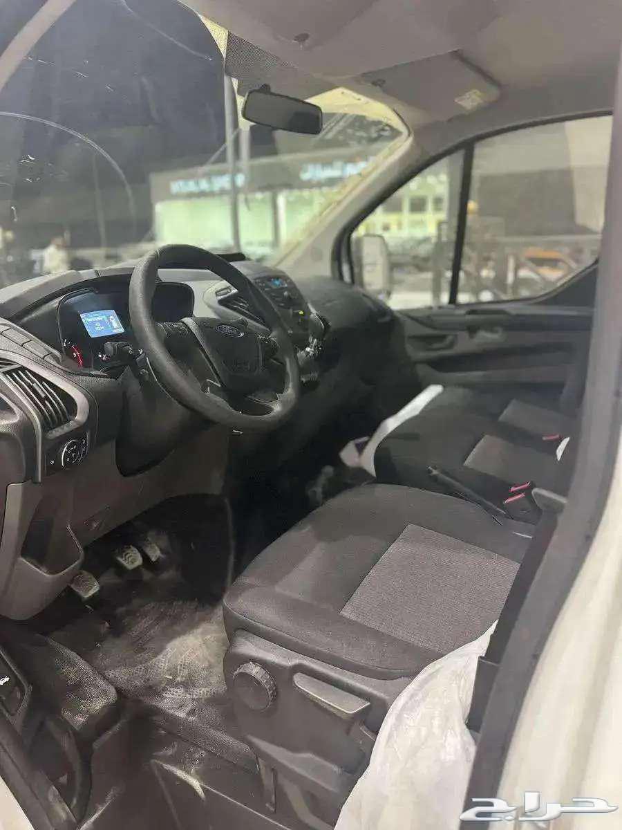 فان بضاعة فورد ترانزيت سقف عادي ديزل2023 باقل سعر63655173441539114