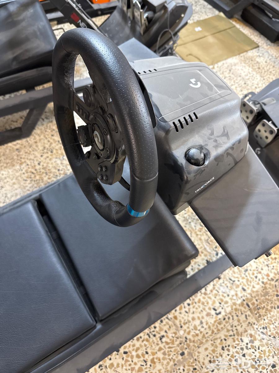 Next level racing simulator with logitech stearing wheel63654954696321111