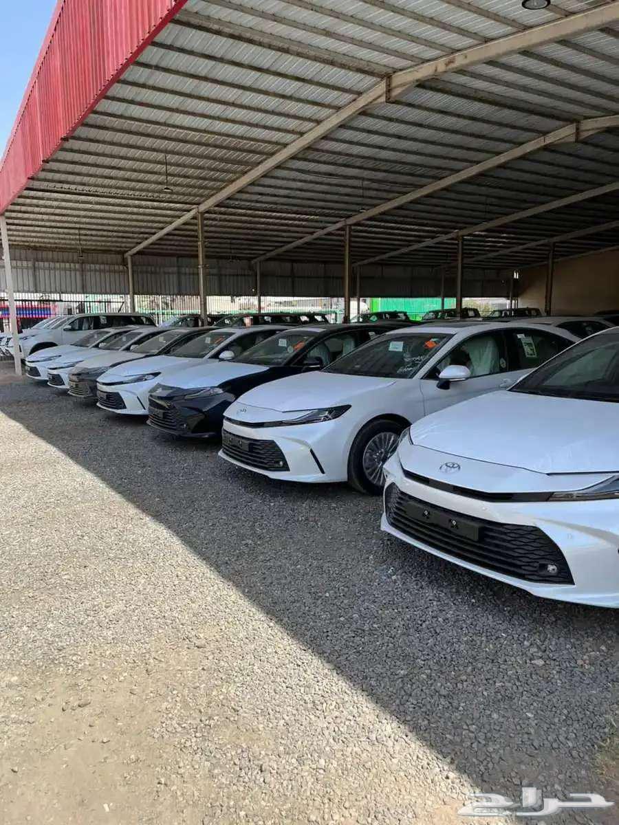 تويوتا كامري LE بنزين 202563655178799619110