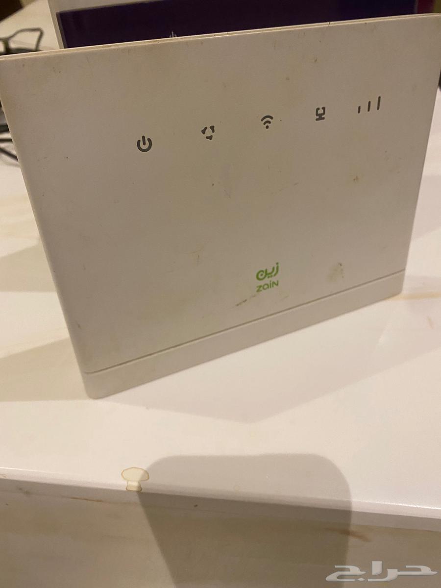 2 stc modems, one Zain modem, and a receiver for sale63654959175169110
