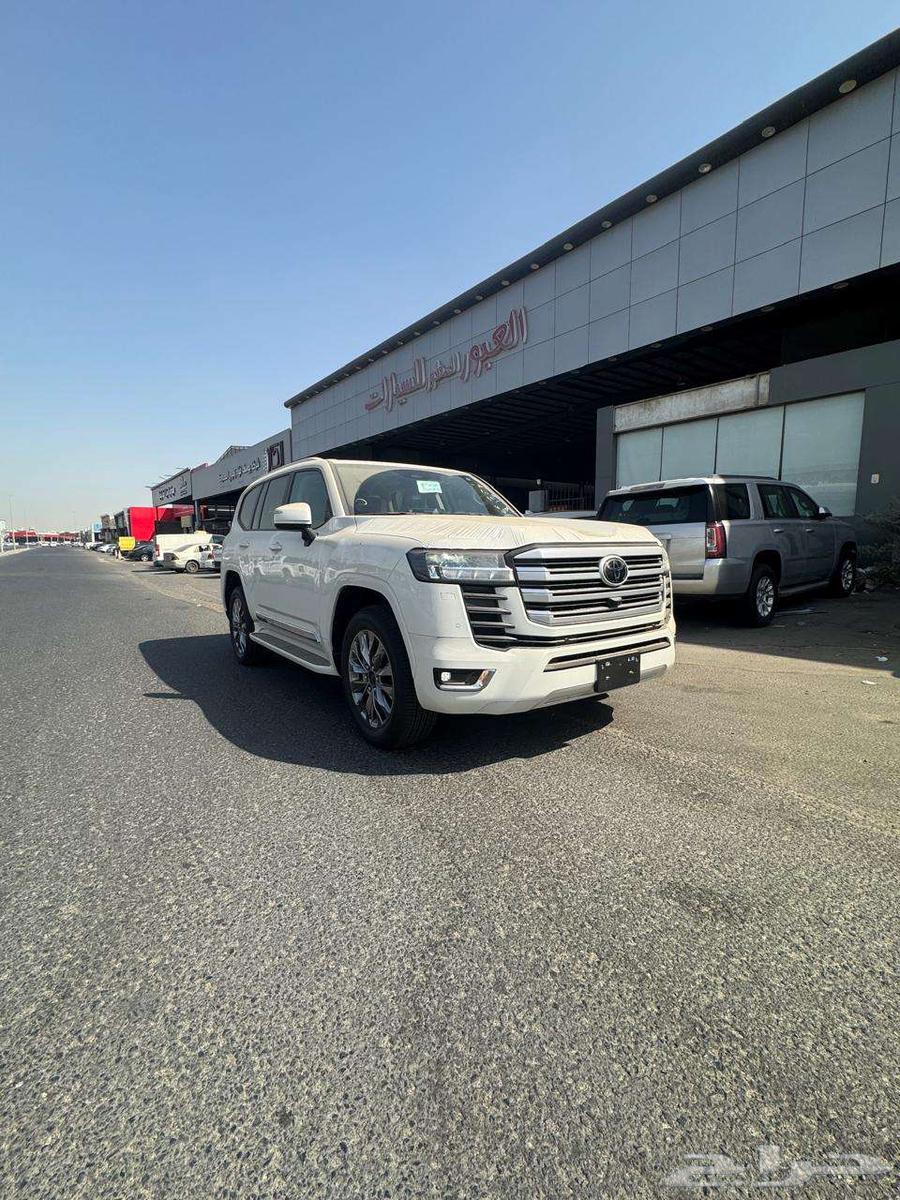 Toyota Land Cruiser GX-R L3 Diesel 3,300 cc Model 202563656850307971112