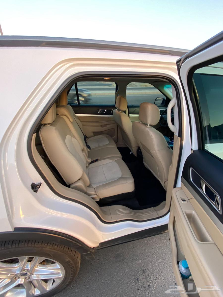 Ford Explorer 201763667489865217111