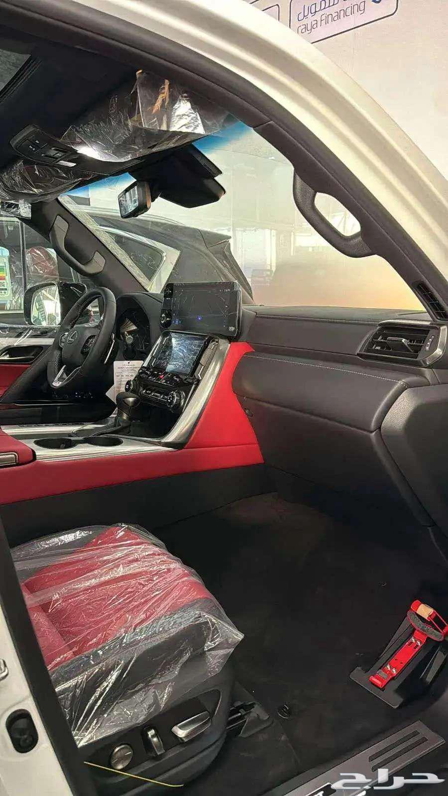 لكزس LX600اف سبورت تدليك مراتب عماني 2025-61500063655176107905113