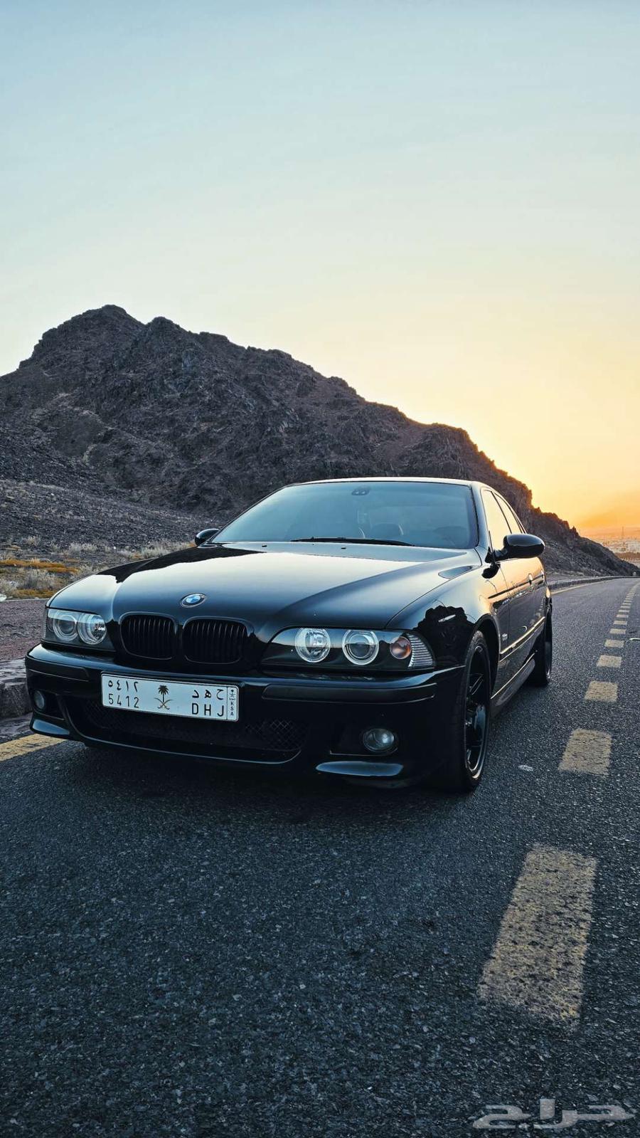 BMW M563667487894018110