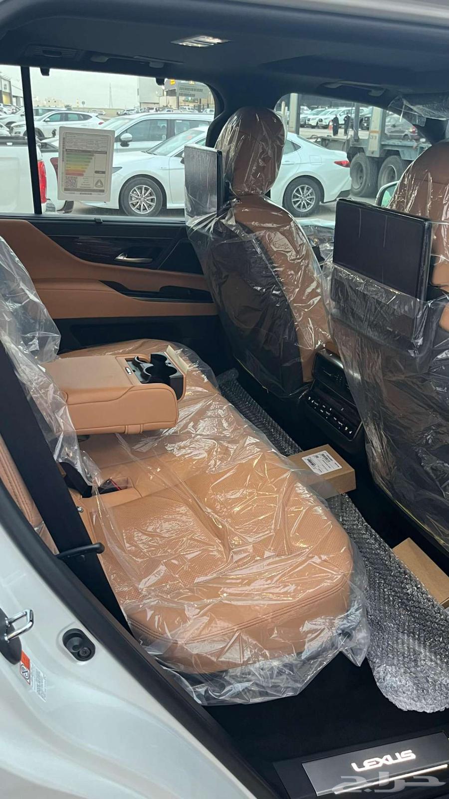 لكزس LX 600 BB موديل 2025 سعودي - ابيض   اسود63655069861123111