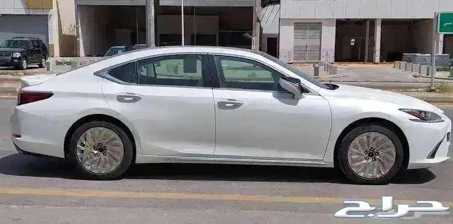 Lexus ES 350 cc Full Specs 2025 Premium (Installments from all banks)63655171108609114