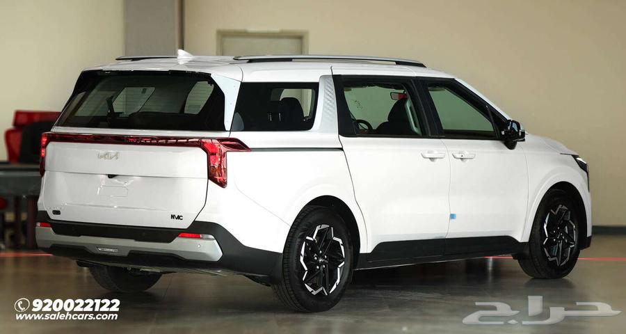 Unique Design and Outstanding Performance in the 2025 Kia Carnival GL63655162770306111