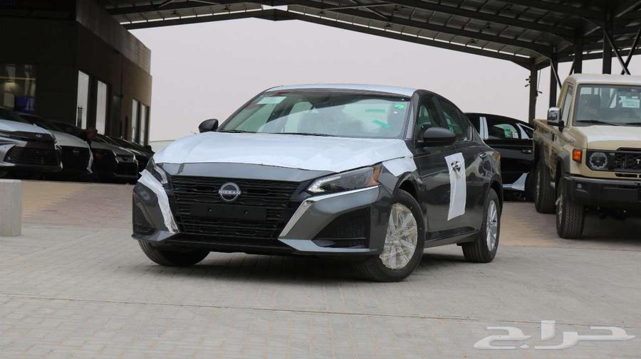 نيسان التيما استاندر 2025 رمادي كاش - اقساط63655173647107114