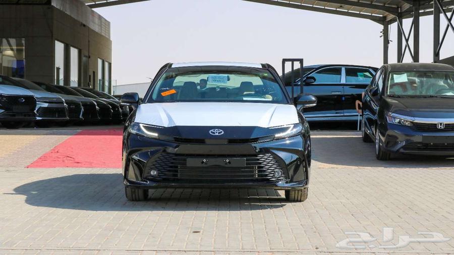 Toyota Camry all types on installments63655175706498112