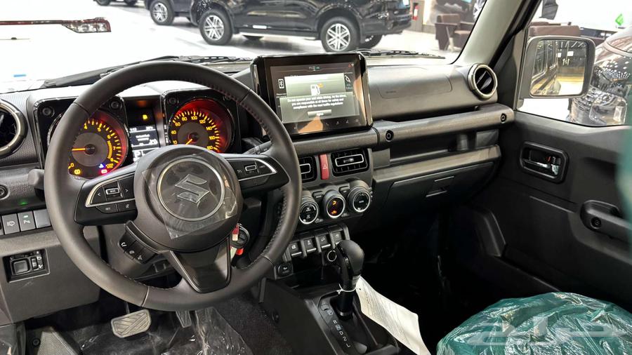 سوزوكي جيمني4باب GLX 2025 جميع الالوان كاش وتقسيط63655075097475113
