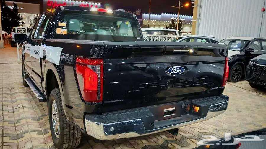 Available Ford F150 XLT v6 2024 Model Black Color63655172232833114