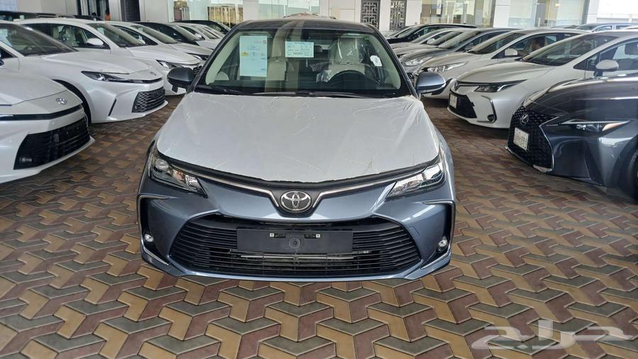 Toyota Corolla 2.0 Standard 2025 Plates63655172594690111