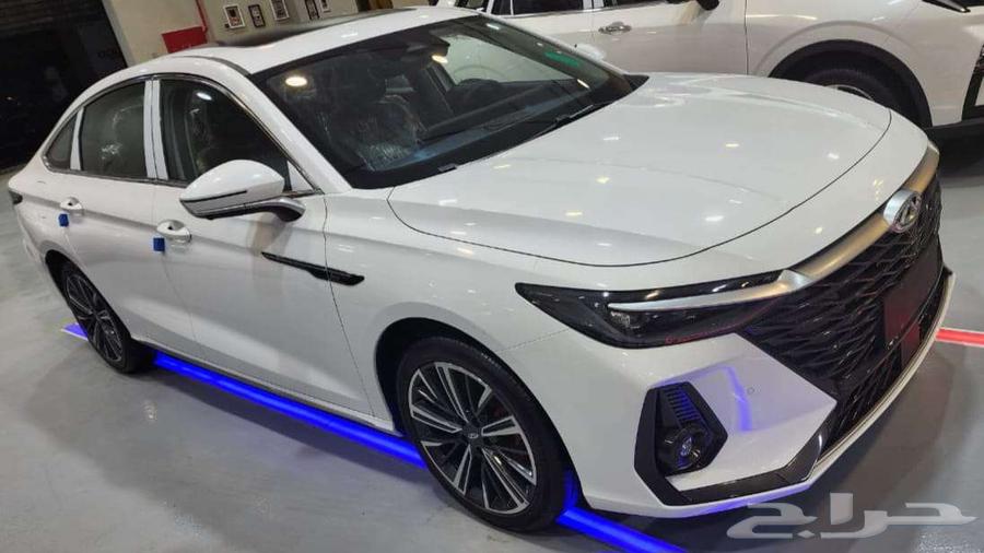 شيري اريزو 8 برو لكجري 2025 عروض شركة سفنز للسيارات63655179751682111