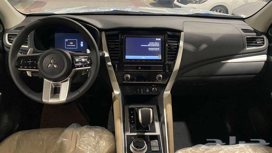 ميتسوبيشي مونتيرو نص فل موديل 2025 بنزين63655680959874113