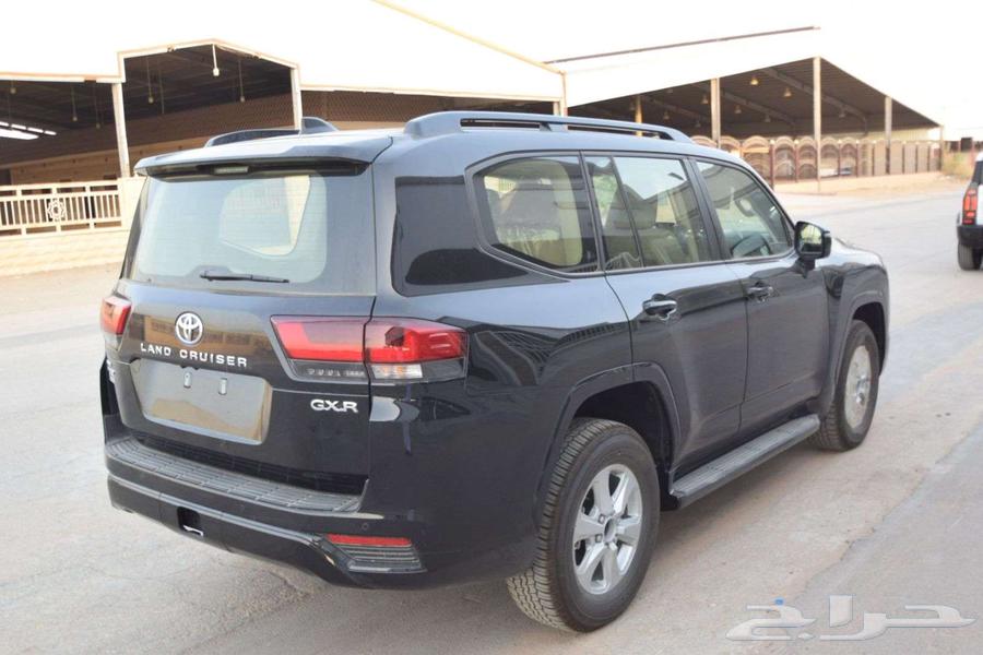 Toyota Land Cruiser GXR No. 2 Black Gasoline 2025 Lowest Price Cash and Installments63667520526338113