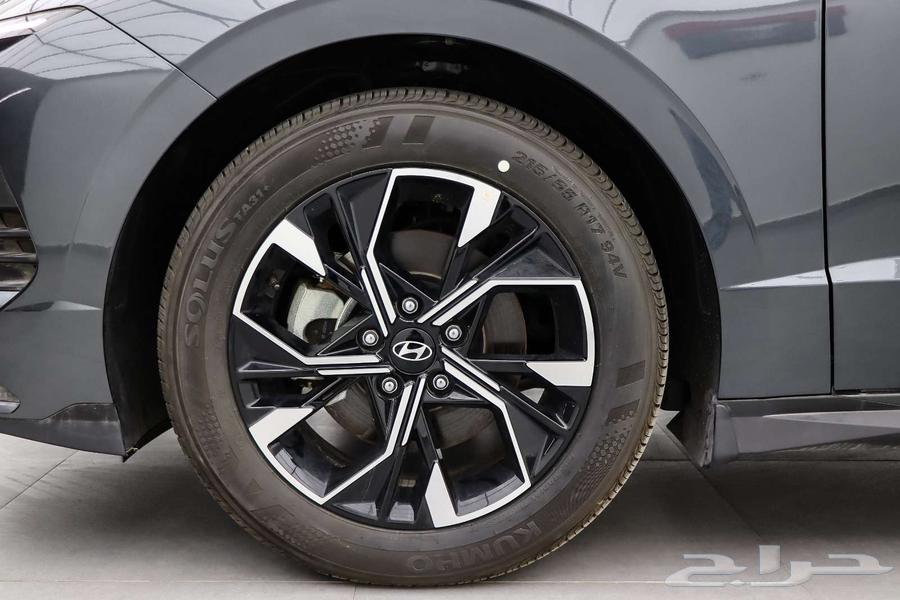 Hyundai Sonata Flat 202563656435457409114