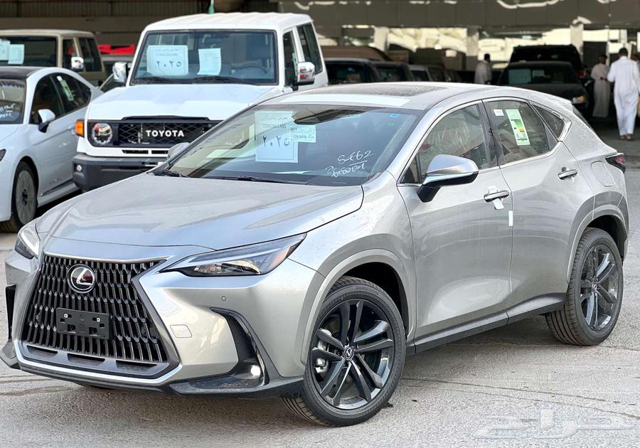 لكزس NX350 ستاندر بنزين 202563655071531779111