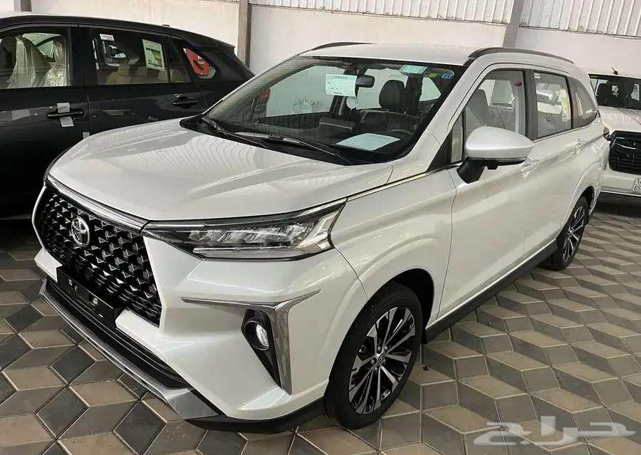 تويوتا فيلوز GLX فل كامل بنزين2025 اصفار63655074856579112