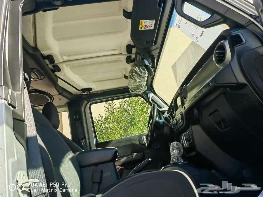 Jeep Wrangler Sport Silver 202063655158842627114