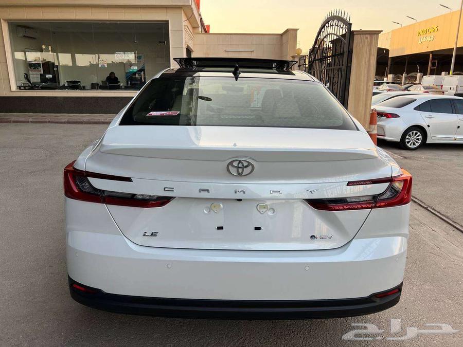 تويوتا كامري LE هايبرد 2025 متاح اقساط و كاش63655169242753114