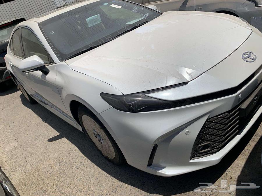 تويوتا كامري LE نص فل بنزين 2025 كاش وتاجير منتهي بالتمليك63655167751042112