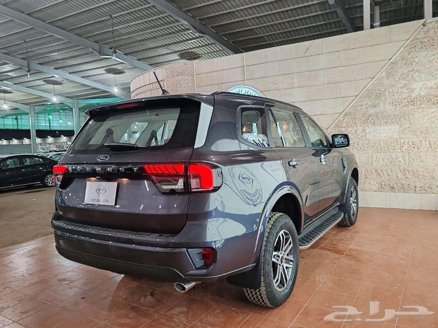 Ford Everest XLT 202563655168925442114