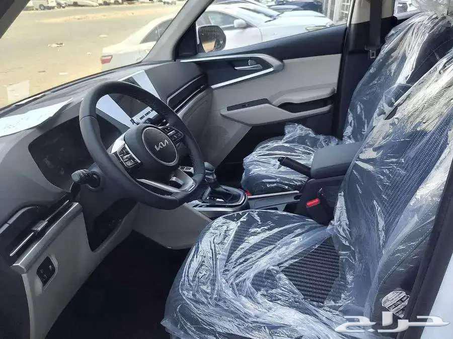 Kia Carens Half Full and Standard 7 Seater 2025 Cash and Installment63655172433666113