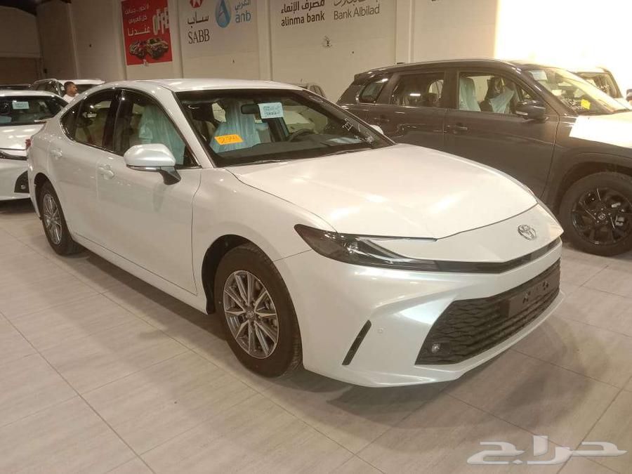 Toyota Camry 2025 Standard Gasoline Saudi New Plates63655177056257111