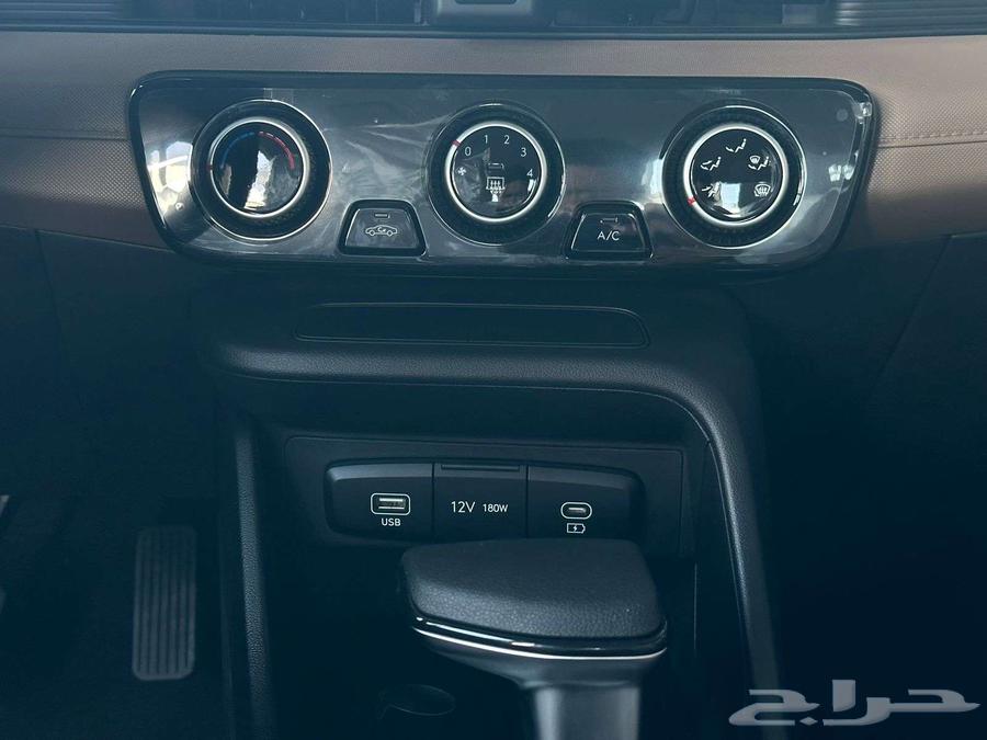 Hyundai Accent 2025 Elite and Smart Best Price from Sevens for Cars63655177959171113